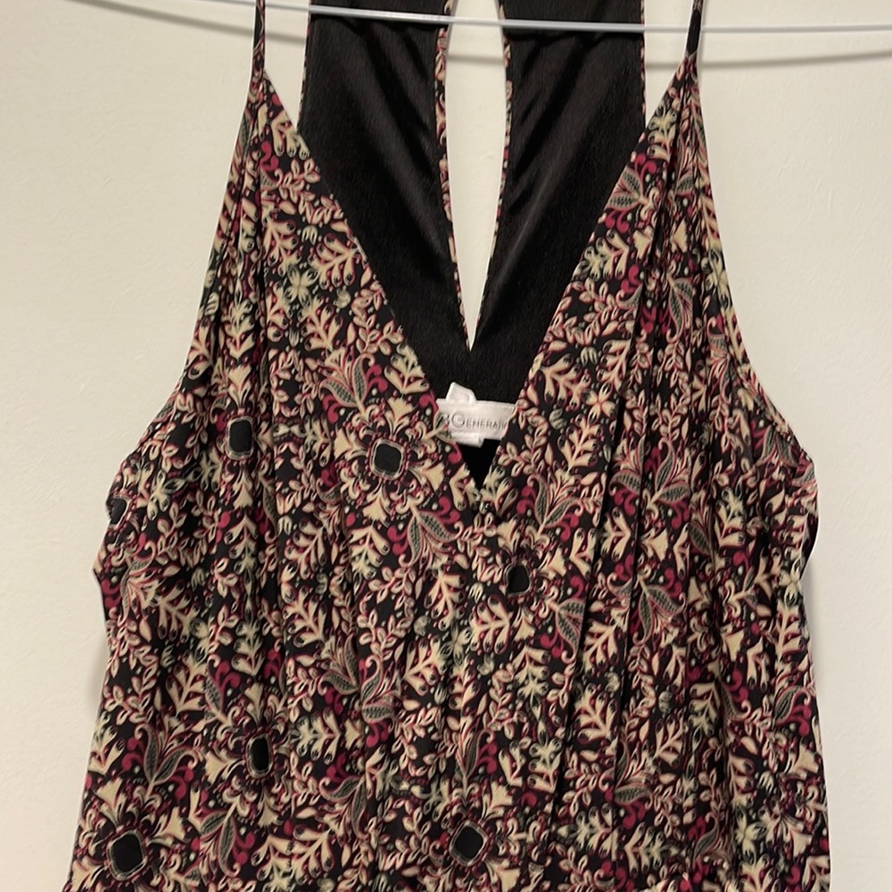 BCBG patterned midi dress, worn once!! V-neckline and split hem opening on side